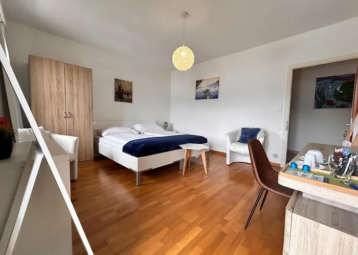 Bed & Breakfast La Bateliere Port-Valais