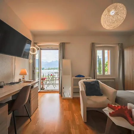 Oda ve Kahvaltı La Bateliere Port-Valais
