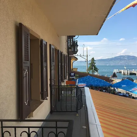 Oda ve Kahvaltı La Bateliere *
