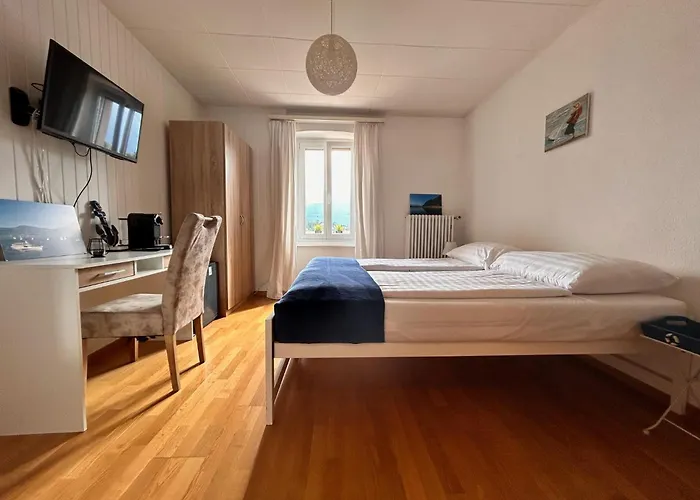 Couette-café La Batelière Port-Valais